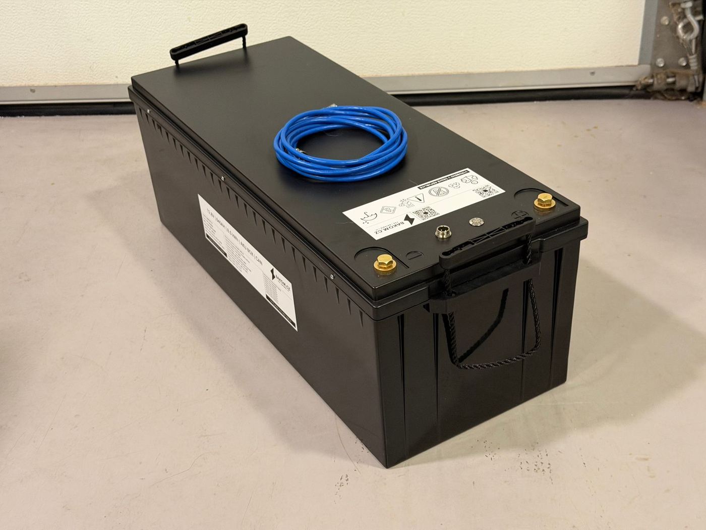 Battery in the workshop