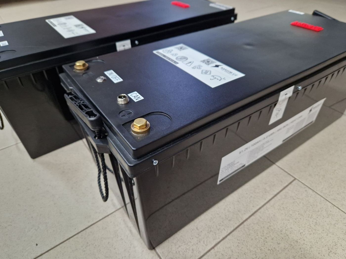 Terminals and handles